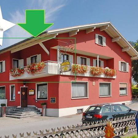 Hotel Wirtshaus zum Stern Satteins Exterior foto